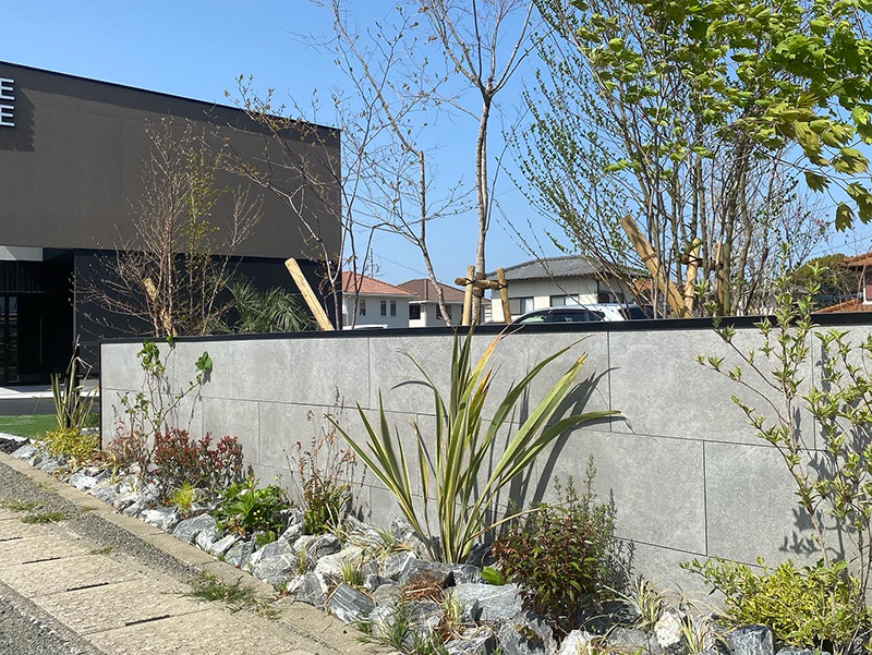 オシャレ外構　植栽