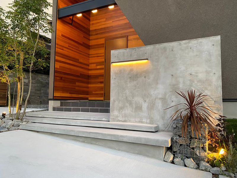 オシャレ外構　アプローチ