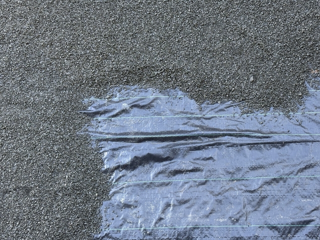 砂利 防草シート