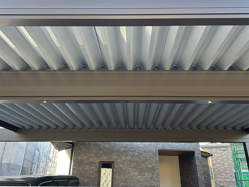 LIXIL:カーポートSW 内蔵照明 ダウンライト